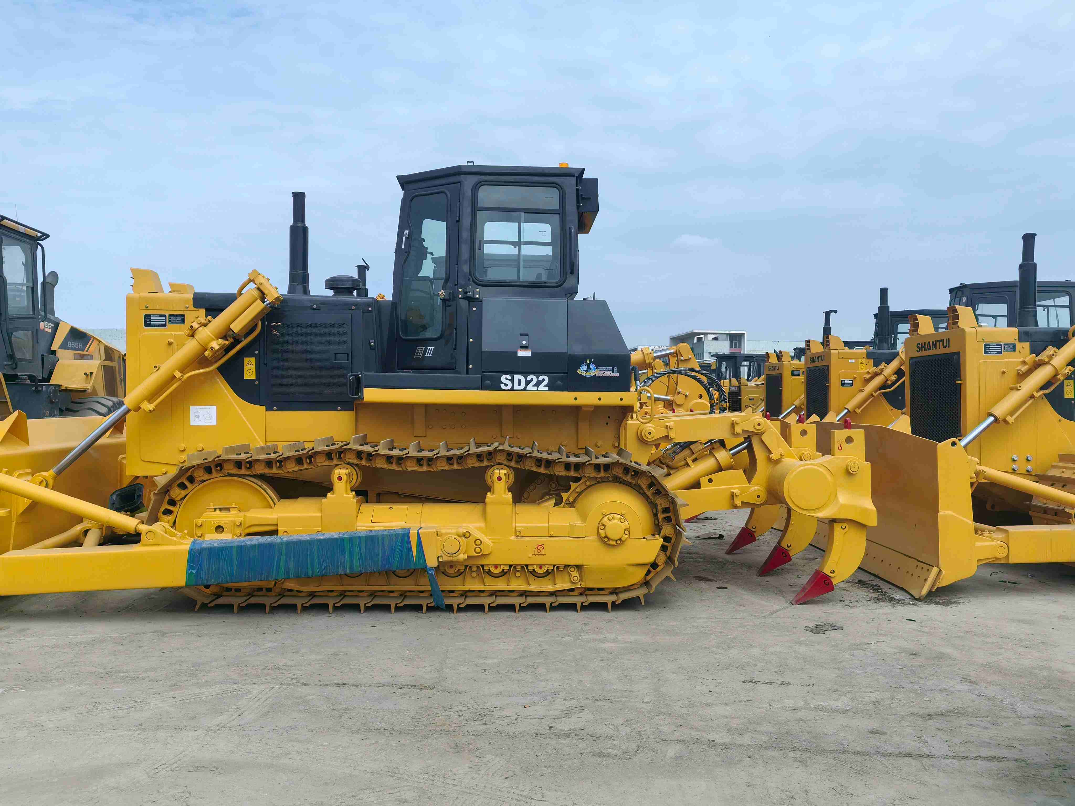 Used Bulldozers: How to Choose the Best for Your Company